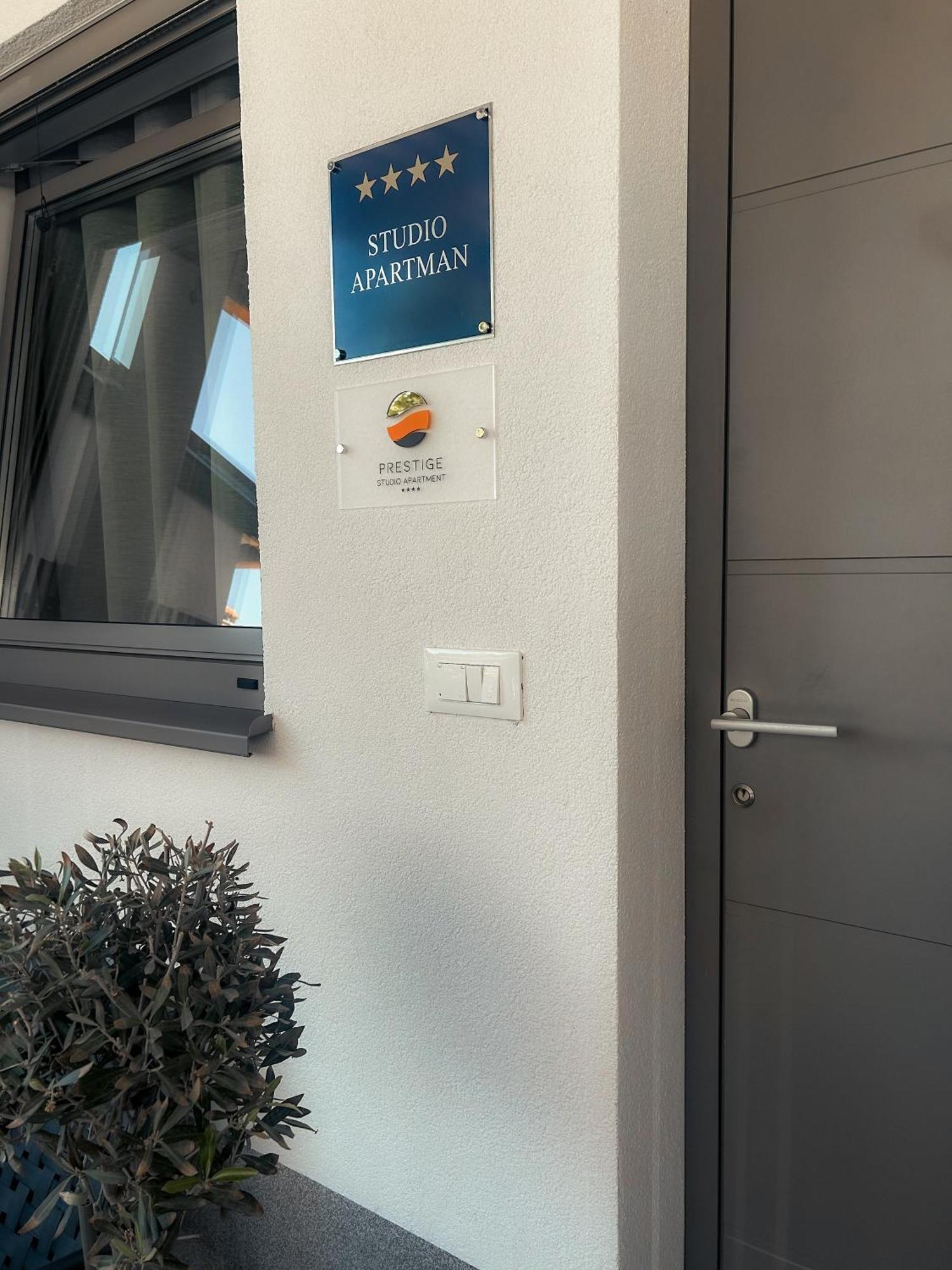 Prestige studio apartment Rovinj Exterior foto